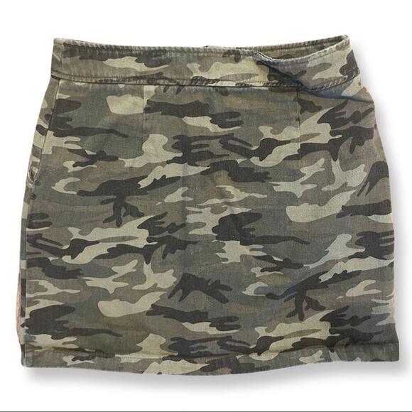Promesa Womens Size Small Camouflage Camo Skirt with Full Silver Zipper - Picture 2 of 5